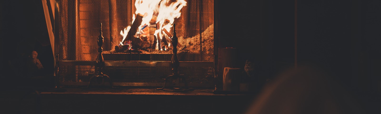 Burning Cozy Fire 1724228